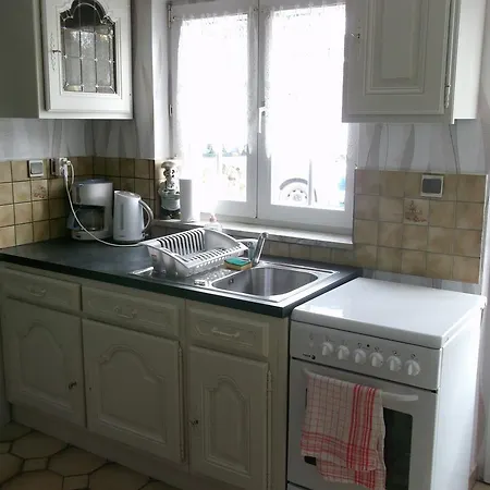 Prázdninový dům Gite Les Rosiers